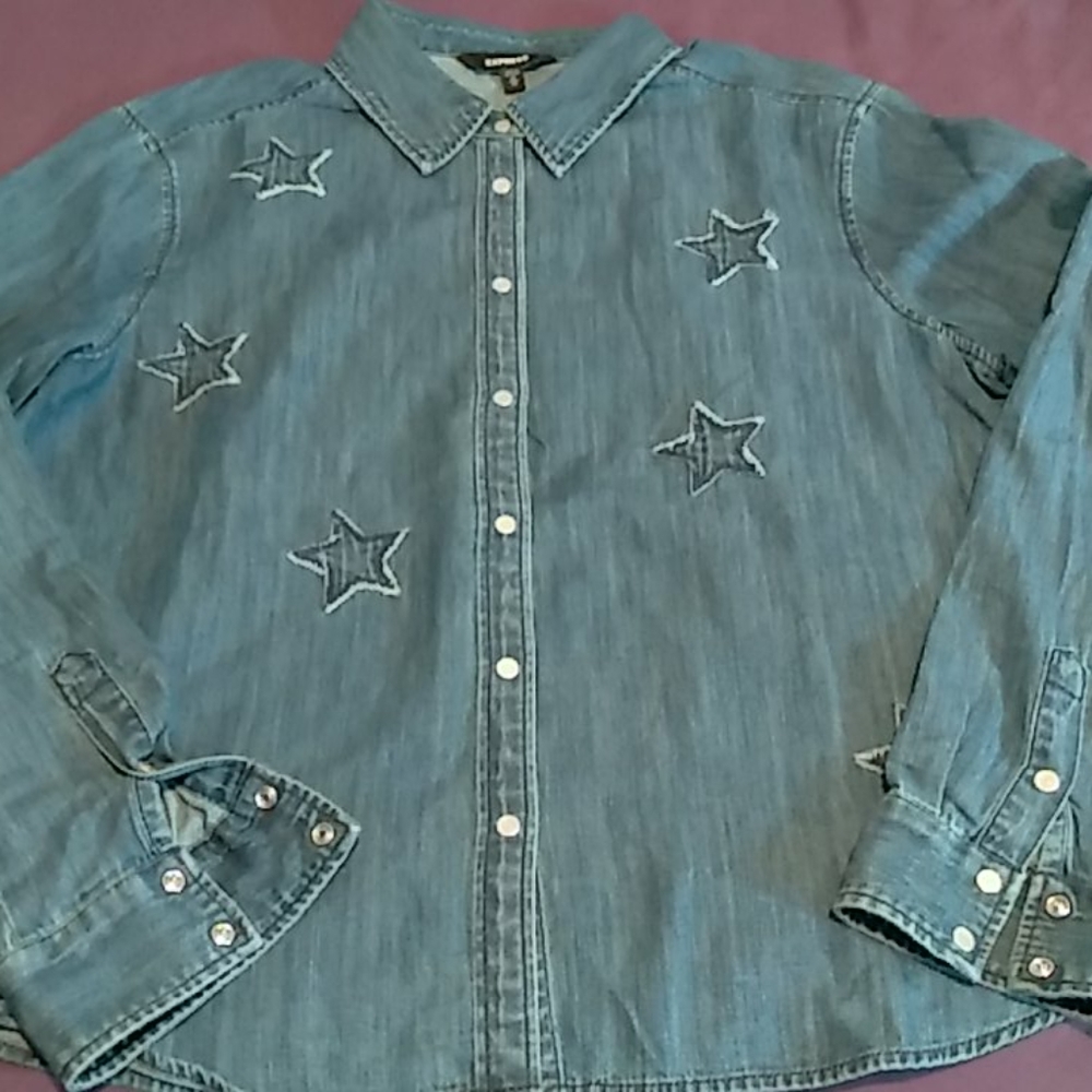 Express button dwn denim shirt size M
